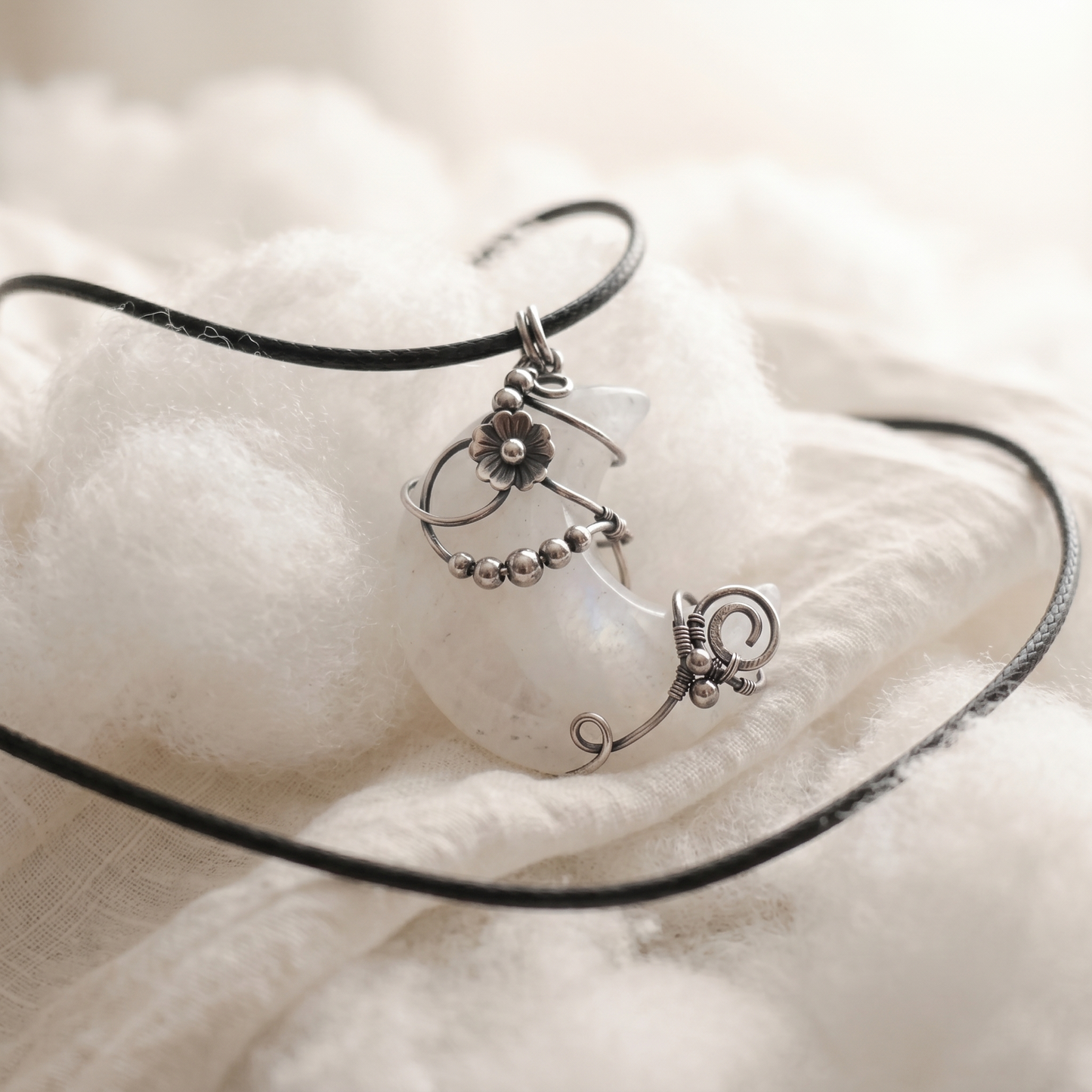 Milky Moon Pendant | Clear Quartz | Clarity · Cirrus – YUNORI